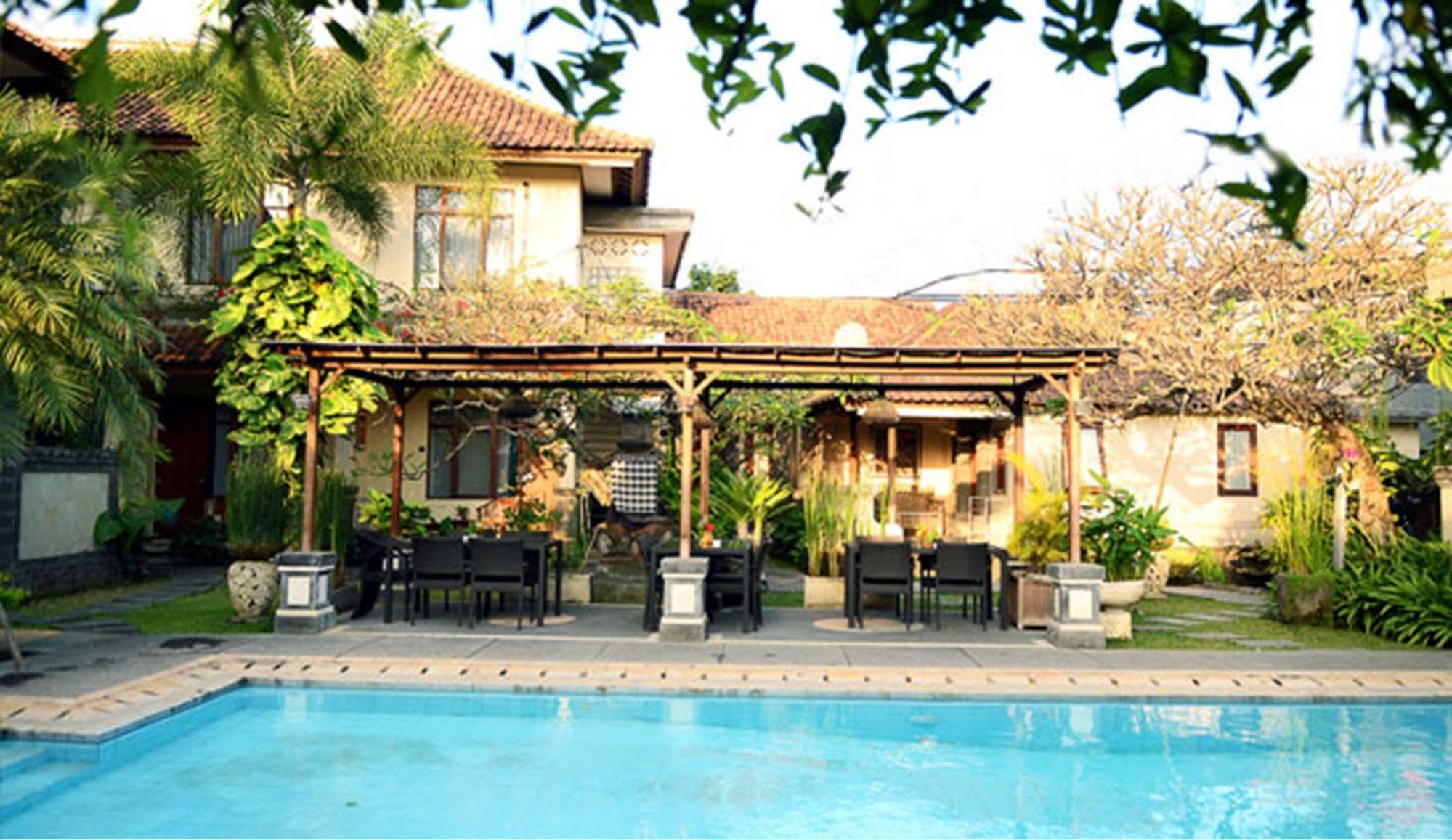 Villa Bunga Hotel&Spa Seminyak Exterior foto